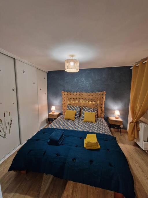 Au Bord Du Canal Apartment *